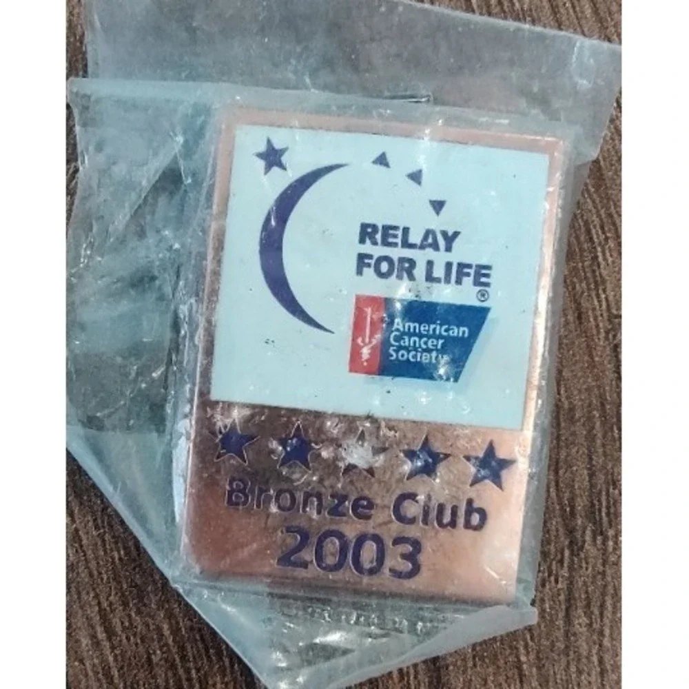 Relay for Life American Cancer Society Bronze Club 2003 Lapel Tack Pin J296